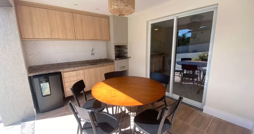 Casa em Condomínio à Venda em Imbassai, Mata de São João-BA: 2 quartos, 2 suítes, 1 sala, 3 banheiros, 2 vagas, 65m². Confira!