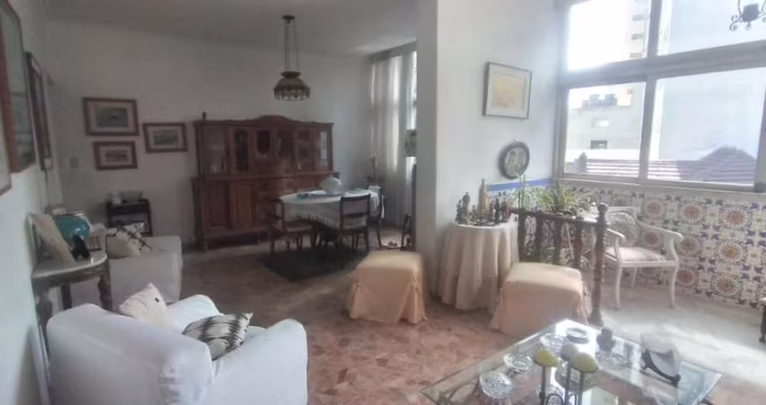 Apartamento à venda em Salvador-BA, Campo Grande, 3 quartos, 1 suíte, 2 salas, 3 banheiros, 1 vaga, 160m²