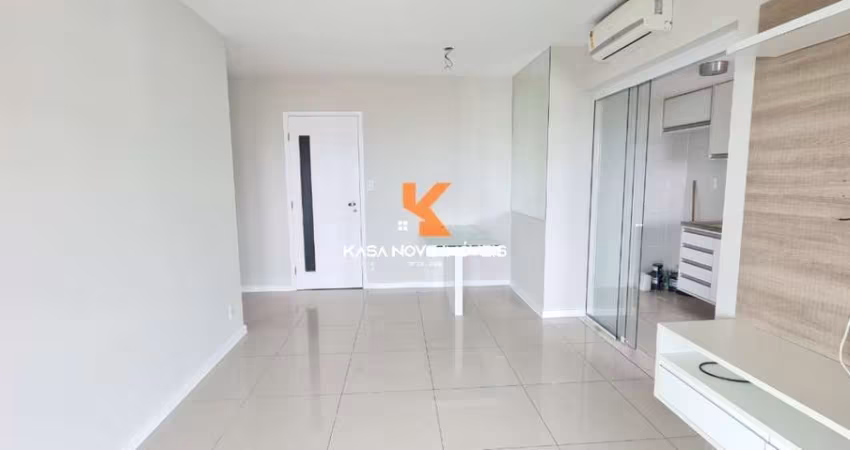 Apartamento no Manhattan Square - 60 m² - Varanda - Armários - 1 Vaga de Garagem