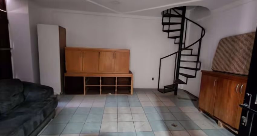 Loja - 50 m² - Largo da Fonte Nova - 1 Vaga de Garagem Rotativa