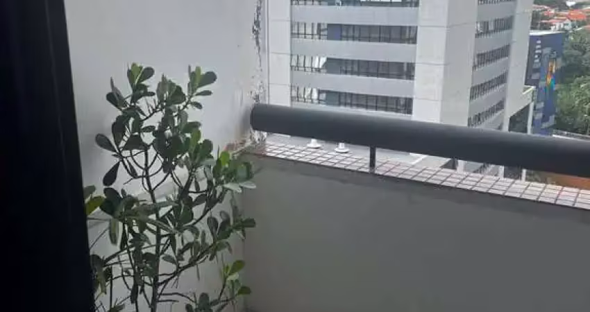 Apartamento à venda no Stiep, Salvador-BA: 3 quartos, 1 suíte, 2 salas, 3 banheiros, 2 vagas de garagem.
