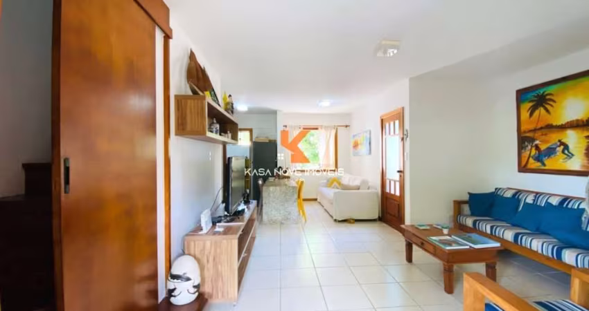Excelente Casa em Condomínio na Praia do Forte Mata de São João-BA: 3 Quartos, 2 Suítes, 2 Salas, 3 Banheiros, 2 Vagas de Garagem!