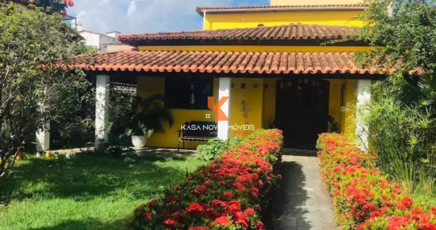 5 Suítes - 674 m² - Varanda - Lavabo - Área de Serviço - Quarto de Serviço - 8 Vagas de Garagem