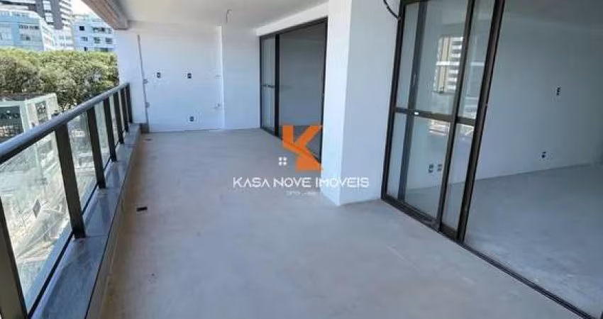 Apartamento de Luxo na Barra, Salvador-BA: 3 quartos, 3 suítes, 2 salas, 5 banheiros, 2 vagas de garagem - 155,62m².