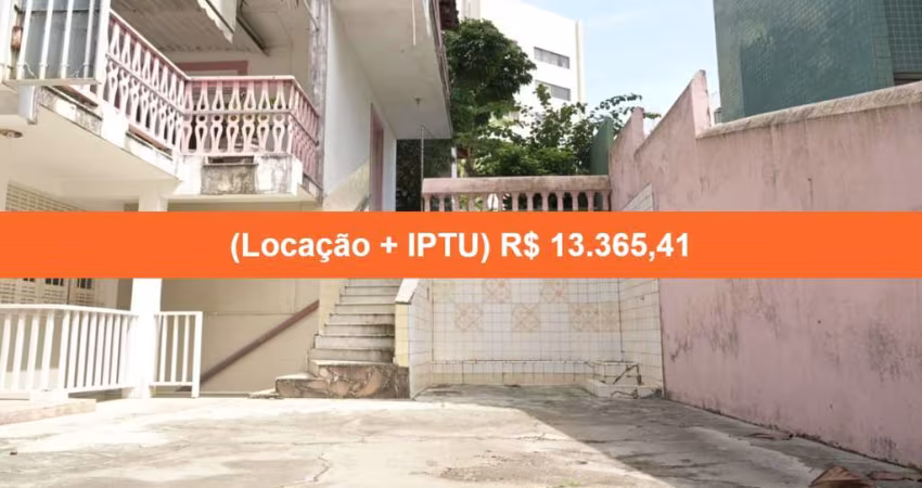 Casa para locação na Pituba, Salvador-BA: 8 quartos, 3 suítes, 2 salas, 5 banheiros, 3 vagas, 670m². Venha conferir!