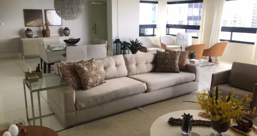 Apartamento à venda em Ondina, Salvador-BA: 2 quartos, 2 suítes, 2 salas, 3 banheiros, 4 vagas, 198m². Venha conferir!