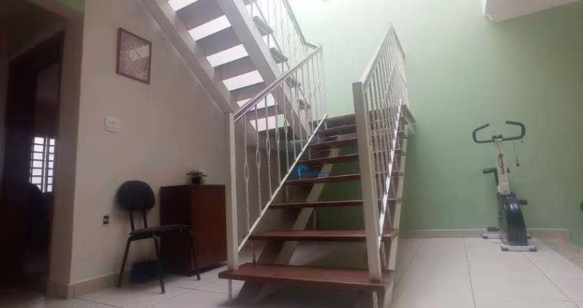 Sobrado com 4 dormitórios à venda, 270 m² por R$ 800.000,00 - Jardim Sevilha - Indaiatuba/SP