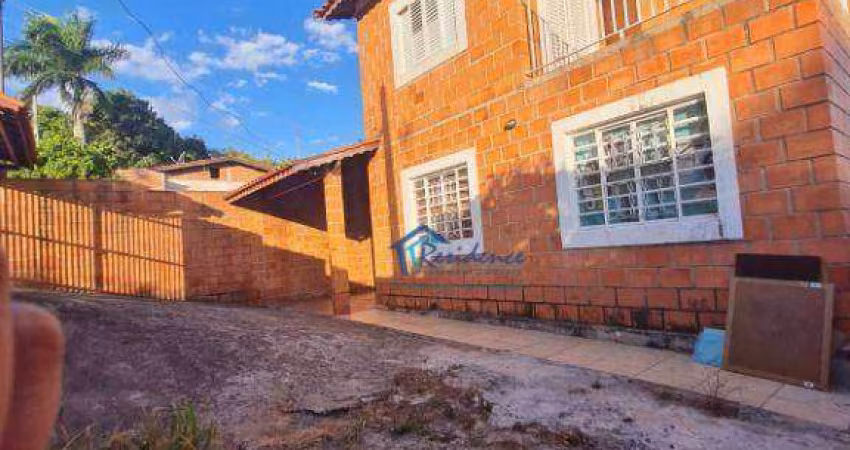Sobrado com 3 dormitórios à venda, 165 m² por R$ 750.000,00 - Jardim Santiago - Indaiatuba/SP
