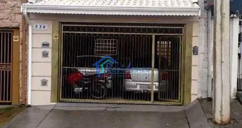 Oportunidade !! sobrado a venda em uma localização privilegiada, próxima ao shoping pollo, escolas,