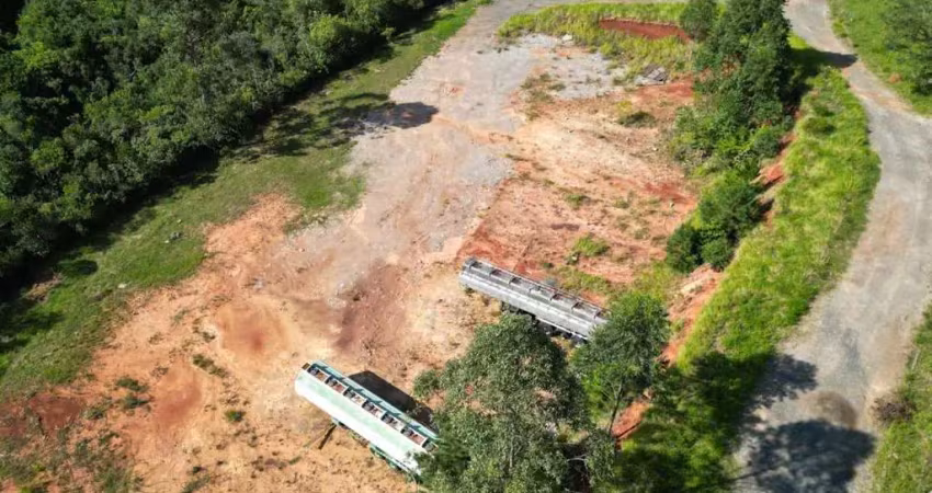 Terreno comercial à venda no COHAB C, Gravataí 
