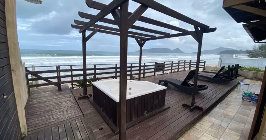 Agora vc pode dormir ao som do mar e ter um magnifico nascer do sol
