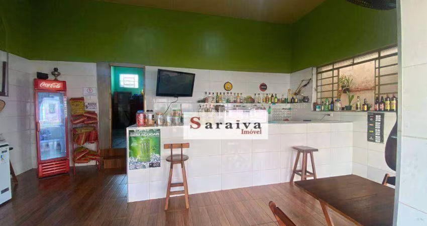 Casa com 2 dormitórios à venda, 200 m² por R$ 395.000,00 - Centro - Itapuí/SP