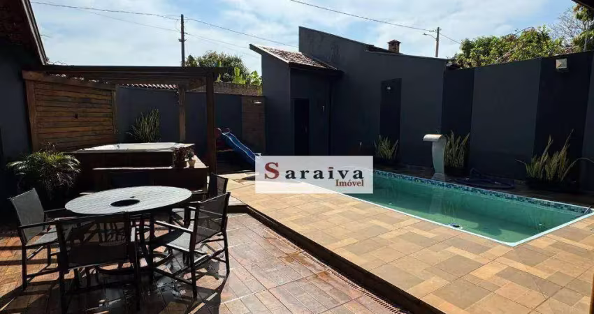 Casa com 2 dormitórios à venda, 200 m² por R$ 580.000,00 - Ahumas  - Jaú/SP