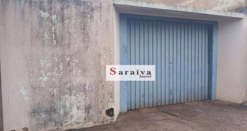 Casa com 3 dormitórios à venda, 600 m² por R$ 850.000 - Centro - Itapuí/SP