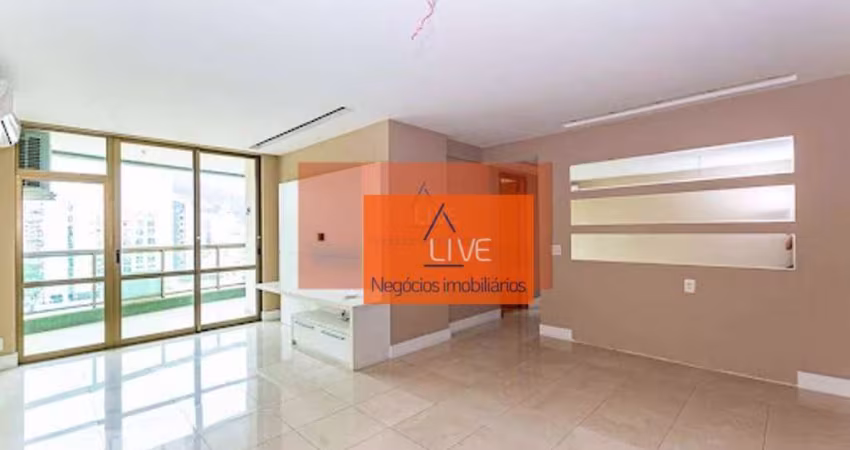 Apartamento Residencial à venda, Icaraí, Niterói - AP0307.