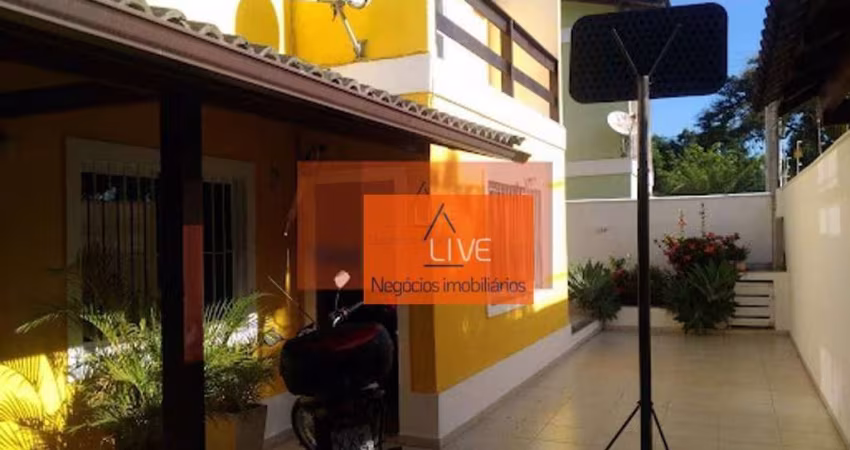 Casa com 3 dormitórios à venda, 220 m² por R$ 700.000,00 - Maravista - Niterói/RJ
