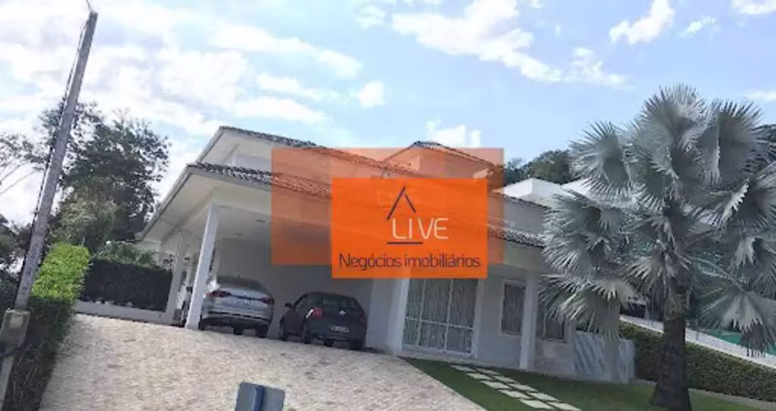 LIVE VENDE: Linda Casa com 4 quartos, 3 suítes, lazer, 620 m² por R$ 3.700.000 - Engenho do Mato - Niterói/RJ