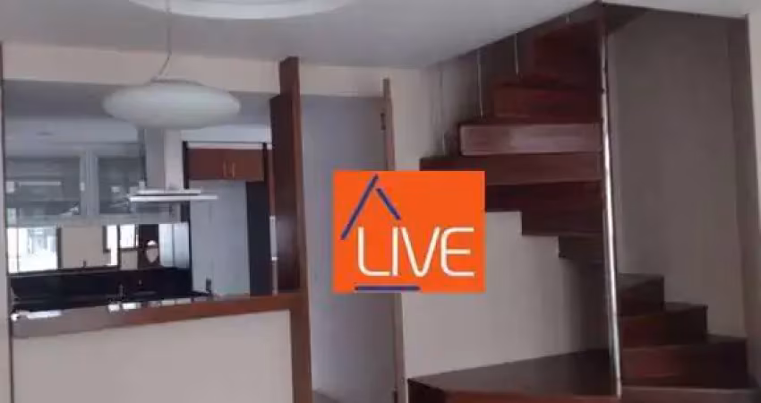 Live vende apartamento duplex alto padrão impecável, 3 quartos, 3 suítes, 2 vagas, bairro nobre de Jardim Icaraí.