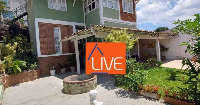 Casa com 3 dormitórios à venda, 201 m² por R$ 760.000,00 - Piratininga - Niterói/RJ