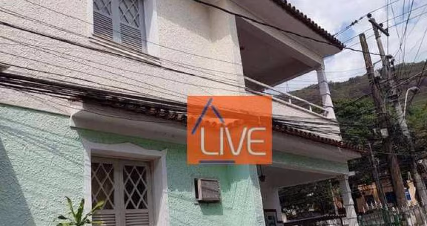 LIVE VENDE: Casa com 3 quartos, varanda,  112 m² por R$ 320.000 - Santa Rosa - Niterói/RJ