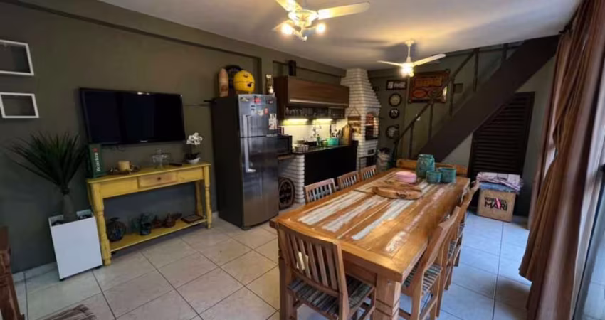 Casa à venda, 3 quartos, 1 suíte, Vila Valença - São Vicente/SP