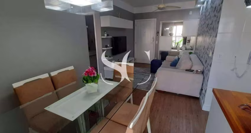 Vende-se apartamento de 02 dormitórios no bairro de Marapé em Santos