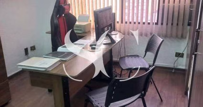 Vende-se sala comercial no Centro de Santos