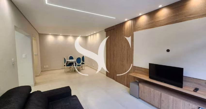 Vende-se apartamento com 2 dormitórios, 1 suíte e garagem fechada na Ponta da Praia em Santos