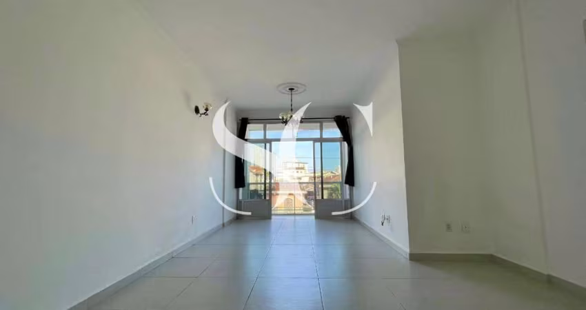 Vende-se excelente apartamento de 02 dormitórios sendo 01 suíte no bairro de Boqueirão em Santos.