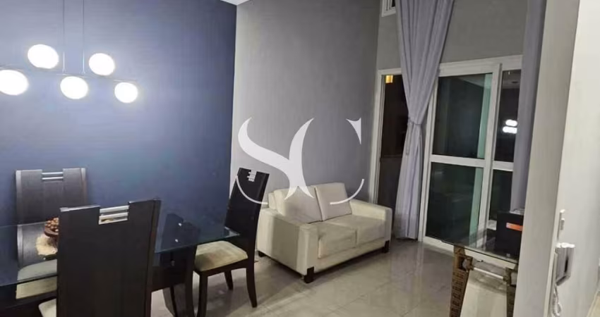Vende-se apartamento duplex de 01 dormitório no bairro de Gonzaga em Santos.