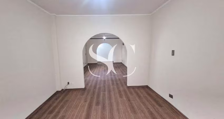 Vende-se apartamento térreo a duas quadras da praia, 2 dormitórios, 131 m2 - embaré - santos