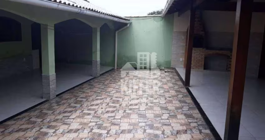 Casa com 3 quartos à venda, 311 m² por r$ 650.000 - araçatiba - maricá/rj