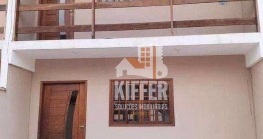 Casa Duplex Independente com 2 Quartos e Vaga – Gradim, Próximo ao Comércio