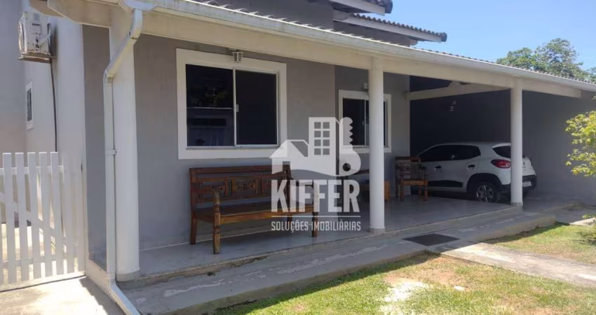 Casa com 3 dormitórios à venda, 165 m² por R$ 550.000,00 - Cajueiros (Itaipuaçu) - Maricá/RJ