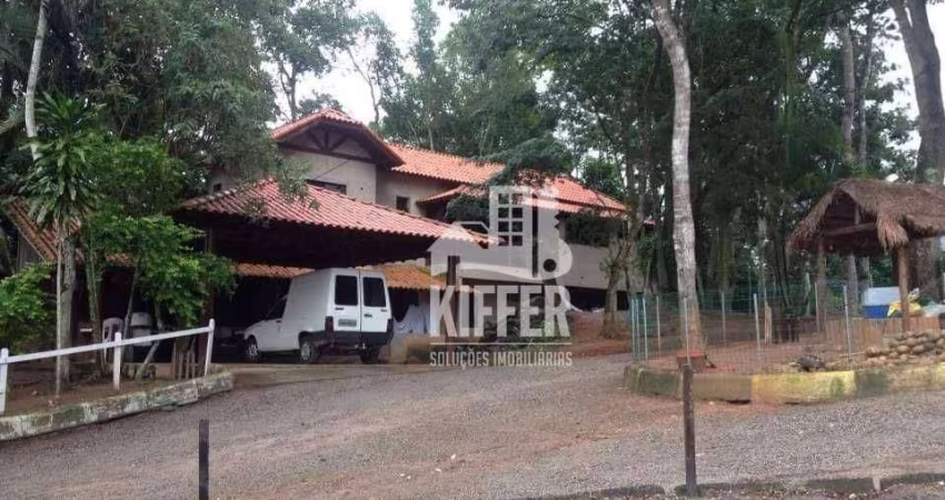 Sítio com 3 quartos à venda, 5450 m² por R$ 1.100.000