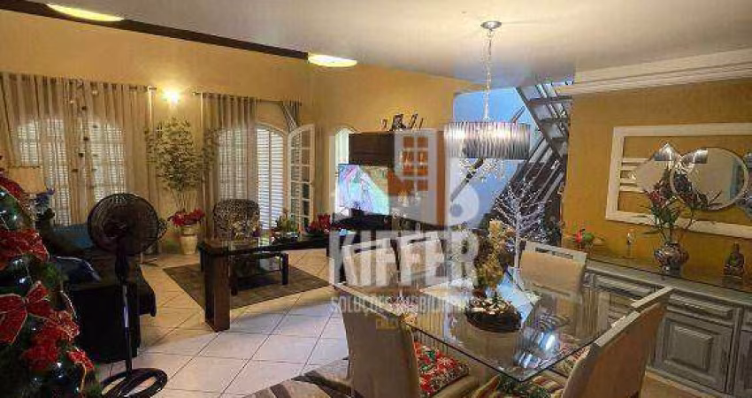 Casa com 5 quartos à venda, 240 m² por R$ 1.100.000 - Badu - Niterói/RJ