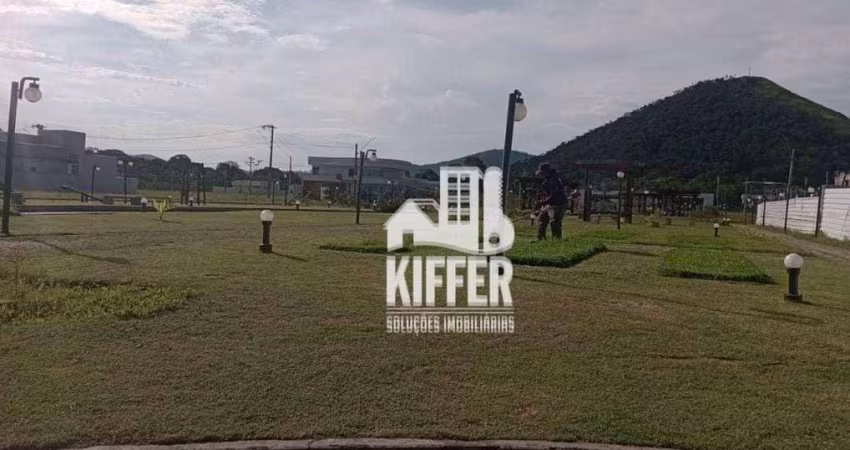 Terreno à venda, 360 m² por R$ 180.000,00 - Cajueiros - Maricá/RJ