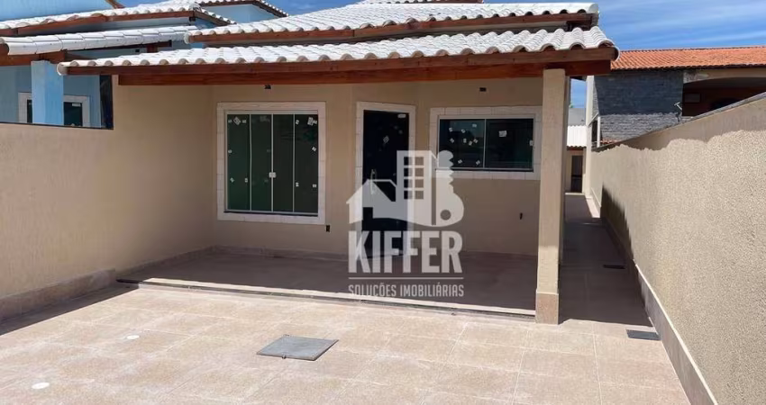 Casa com 3 quartos à venda, 100 m² por R$ 490.000 - Guaratiba - Maricá/RJ
