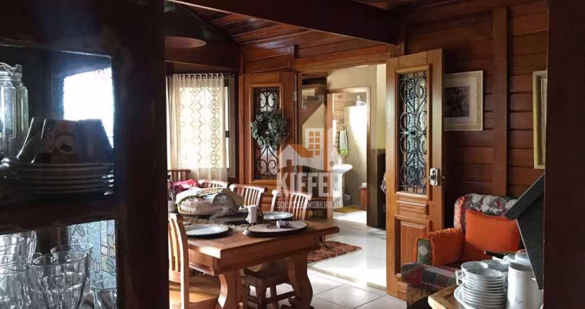 Casa com 3 quartos à venda, 280 m² por R$ 850.000 - Cajueiros (Itaipuaçu) - Maricá/RJ