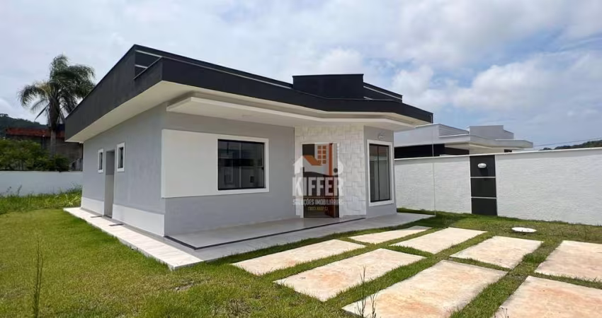 Casa com 2 dormitórios à venda, 79 m² por R$ 425.000,00 - Itaipuaçu - Maricá/RJ