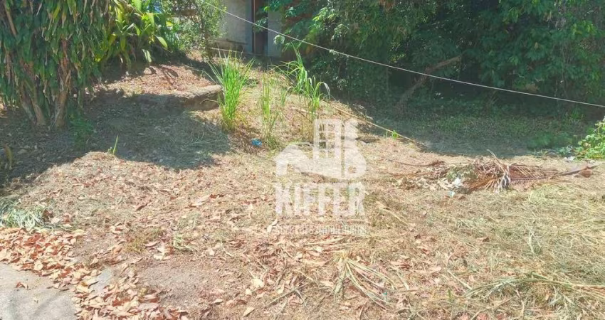 Terreno à venda, 220 m² por R$ 85.000,00 - Ponta Negra - Maricá/RJ
