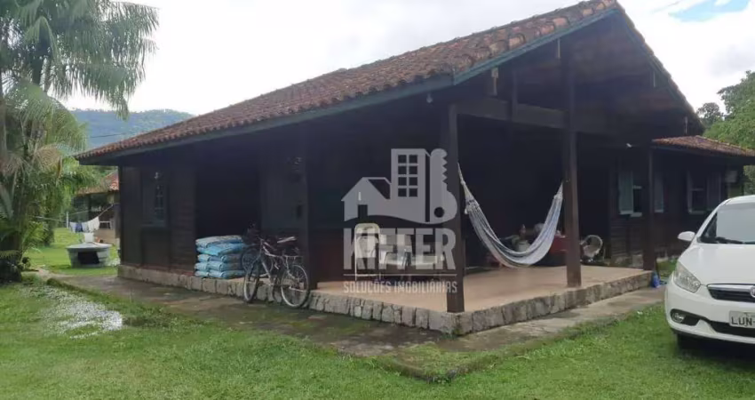 Sítio com 3 quartos sendo 2 suítes à venda, 5698 m² por r$ 650.000 - caxito - maricá/rj