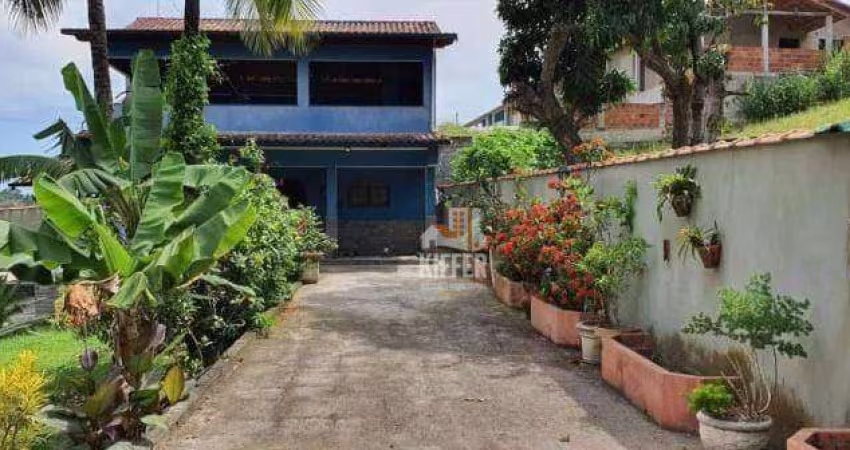 Casa com 2 dormitórios à venda, 220 m² por R$ 399.000,00 - São José do Imbassaí - Maricá/RJ
