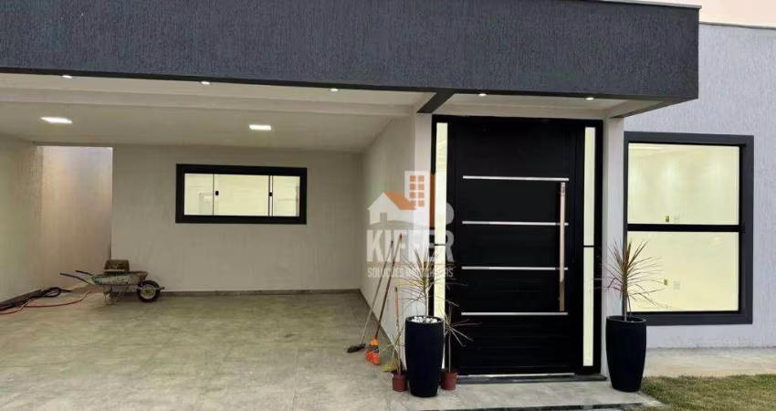 Casa com 3 quartos à venda, 180 m² por R$