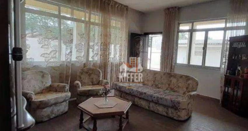 Casa 5 dormitórios em Piratininga