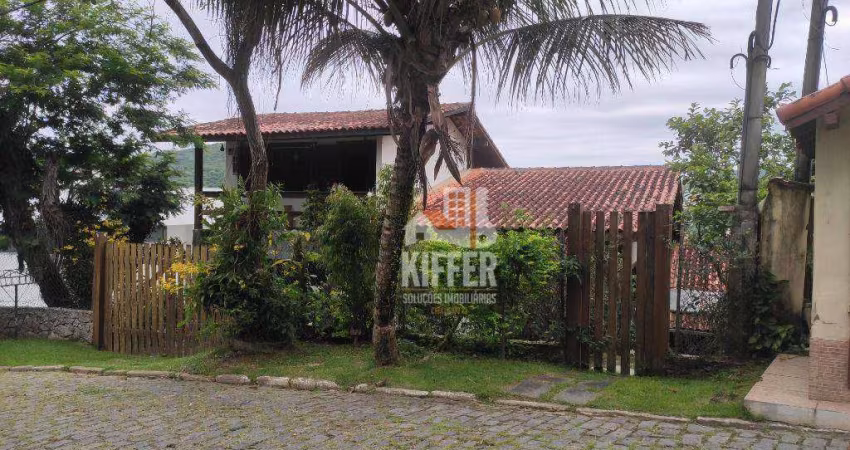 Casa com 4 quartos à venda, 450 m² por R$ 1.500.000 - Pendotiba - Niterói/RJ