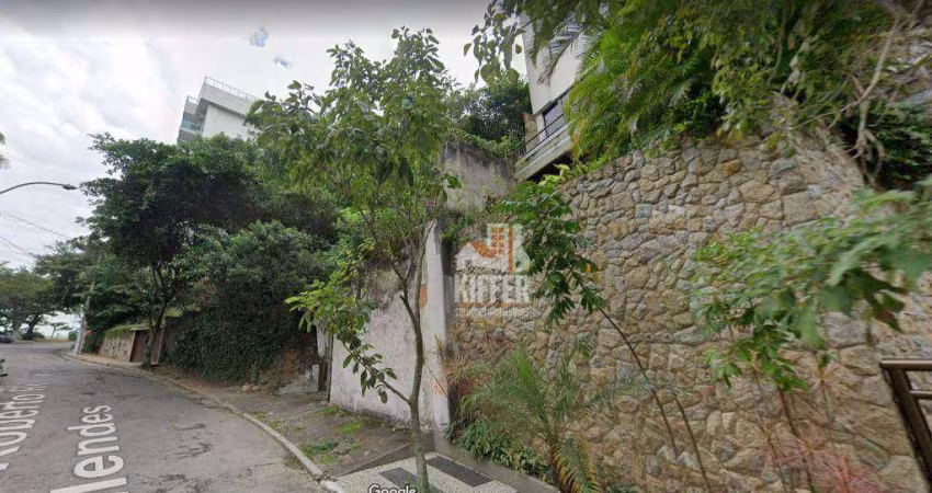 Terreno na Praia de Boa Viagem – 540 m² com Projeto Aprovado para Pousada