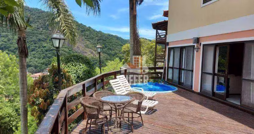 Casa de Luxo com 3 Andares, Lareira, Academia e Vista Privilegiada