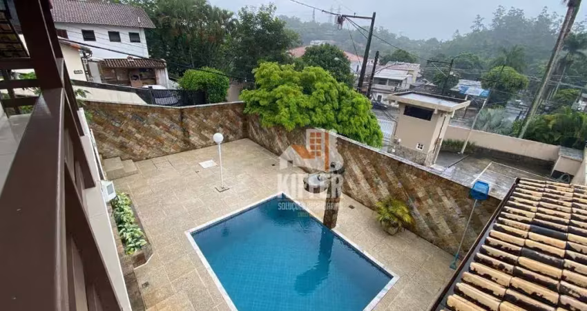 Casa com 5 quartos à venda, 400 m² por R$ 1.400.000 - Maria Paula - Niterói/RJ