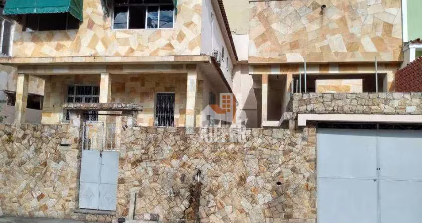 Casa à venda no Fonseca